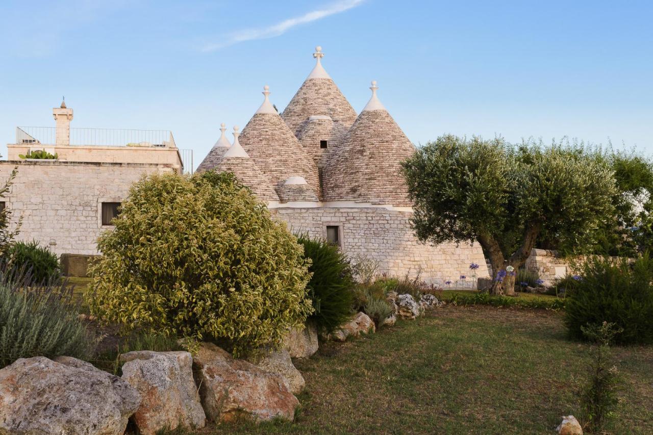 Trulli Angela Apartment Locorotondo Bagian luar foto