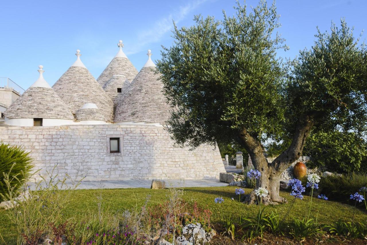 Trulli Angela Apartment Locorotondo Bagian luar foto